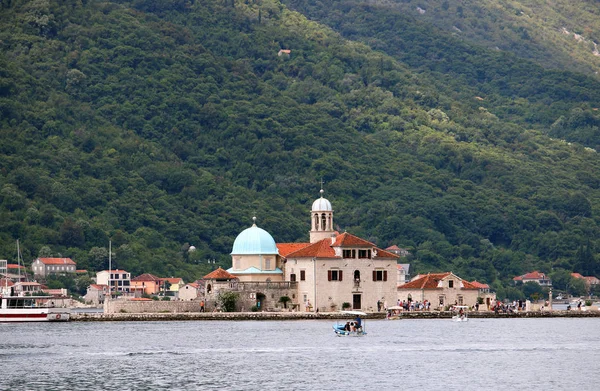 Monasterio Nuestra Señora Las Rocas Perast Bahía Kotor Montenegro — Foto de Stock