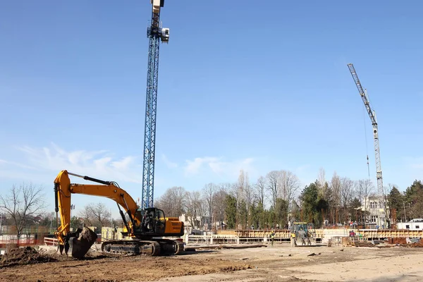 Graven Graafmachine Nieuwbouw Bouwplaats — Stockfoto