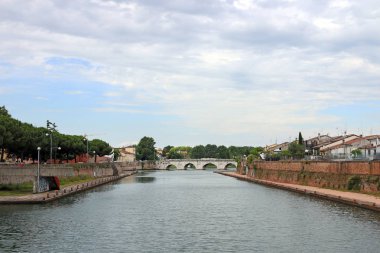Tiberius köprü Rimini cityscape İtalya