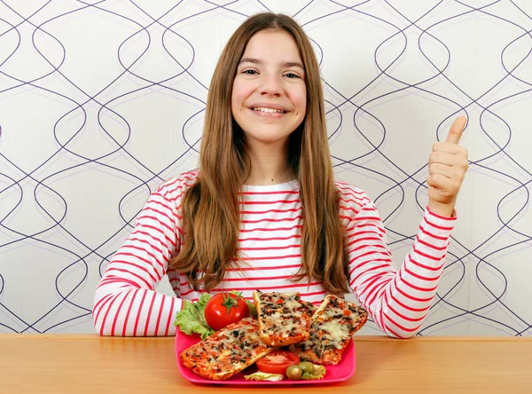 Счастливая Красивая Девочка Подросток Бутербродом Большим Пальцем Вверх — стоковое фото