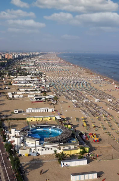 Rimini plaża w letniej panoramy Włochy — Zdjęcie stockowe