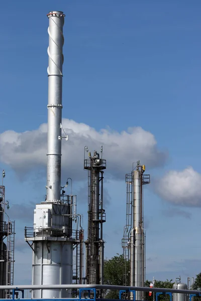 Refinería planta petroquímica industria del petróleo y gas —  Fotos de Stock