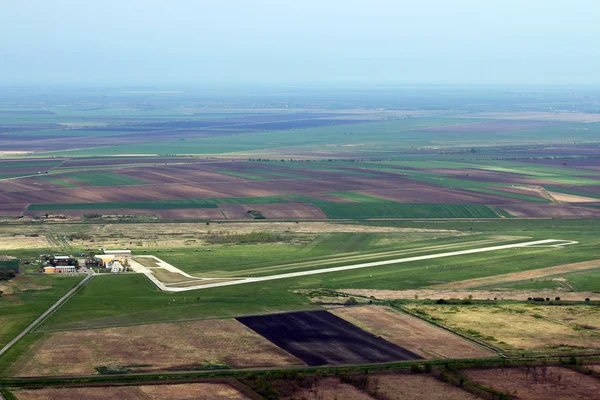 Małe lotnisko z samolotami Vrsac Serbia — Zdjęcie stockowe