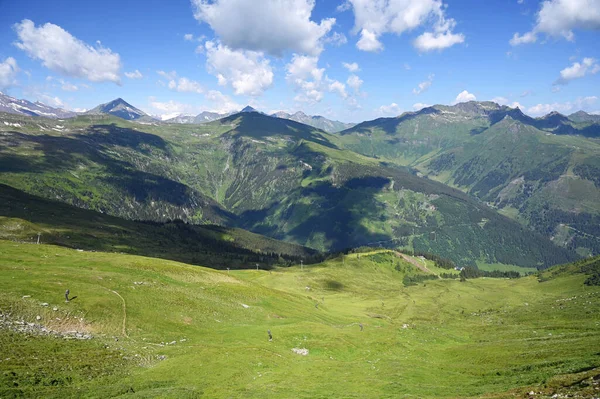 Stubnerkogel Bergen Blauwe Lucht Met Wolken Landschap Bad Gastein — Stockfoto