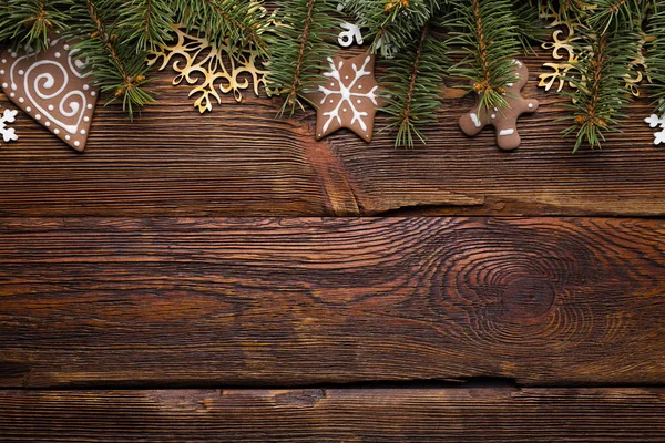 Rama Abeto Galletas Jengibre Para Navidad Decoraciones Madera Mesa Madera — Foto de Stock