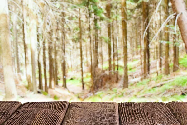 Table Bois Avec Espace Vide Dans Forêt Sur Fond Arbres — Photo