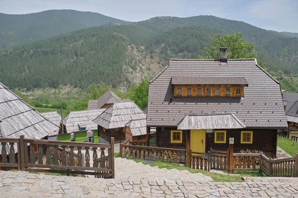 Drvengrad Περιφέρεια Zlatibor Σερβία Χτίσιμο Παραδοσιακού Χωριού Έθνο Για Την — Φωτογραφία Αρχείου