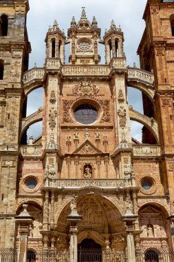 Astorga (İspanya) - Astorga, Gotik Katedrali Saint James yol boyunca