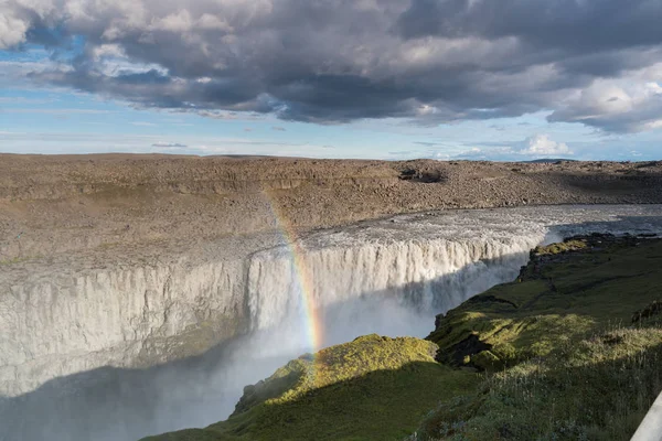 Incredibile Cascata Detifoss Con Arcobaleno Islanda — Foto Stock