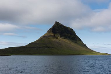 İzlanda yanardağ. Mount kirkjufell snaefellsnes Yarımadası'nda, İzlanda