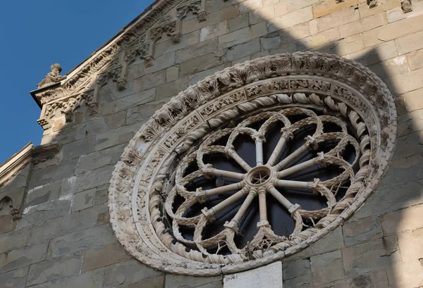 Het Platform Detils Van Basiliek Italië — Stockfoto