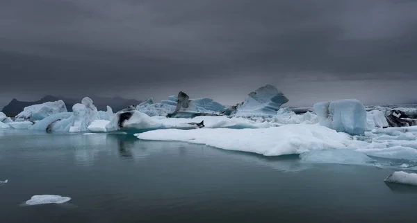 Icebergs Laguna Glacial Jokulsarlon Parque Nacional Vatnajokull Sureste Islandia Europa — Foto de Stock