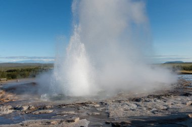 Strokkur geyiği patlaması, Altın Çember, İzlanda