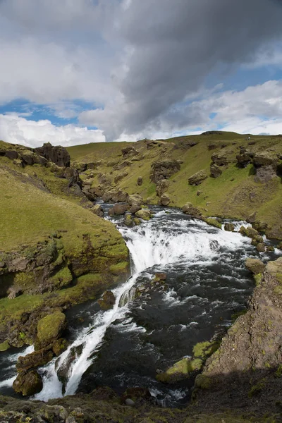 Μικροί Καταρράκτες Πάνω Από Skogafoss Ισλανδία — Φωτογραφία Αρχείου