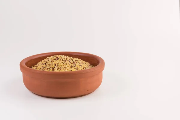 Bowl Raw Bulgur Quinoa Isolated White Background — Stock Photo, Image