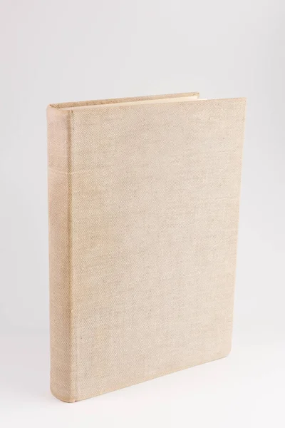 Vintage Book Isolerad Vit Bakgrund — Stockfoto