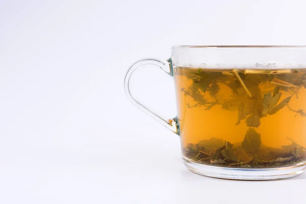 Πράσινο Τσάι Βοτάνων Διαφανές Φλιτζάνι Που Απομονώνεται Λευκό Φόντο — Φωτογραφία Αρχείου