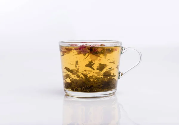 Стеклянная Чашка Горячих Ароматических Роз Чай Белом Фоне — стоковое фото