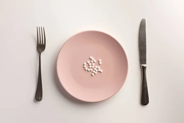 Small Pills Plate Flat Lay — Stock Photo, Image