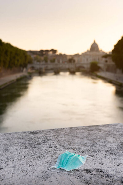 Protective mask on the background of most popular Italian attractions