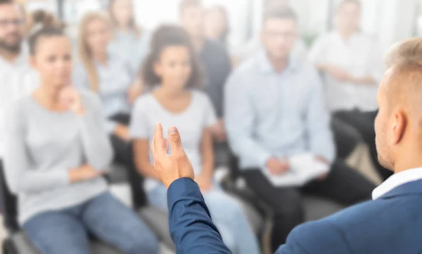 Líder Equipo Enseñando Empleados Reunión Negocios — Foto de Stock