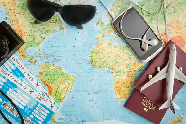 Planejamento Viagens Mapa Turismo Viajante Plano Férias Bilhete Lay Desk — Fotografia de Stock