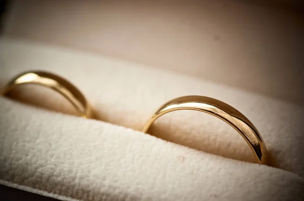 Gyllene Vigselringar Symbol För Äktenskap — Stockfoto