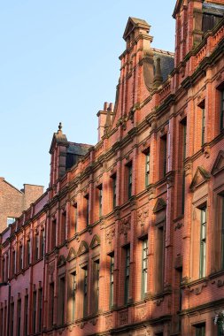 Viktorya döneminden güzel bir yüz, aydınlatılmış.