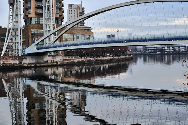 Manchester Reino Unido Diciembre 2019 Puente Peatonal Del Muelle Salford —  Fotos de Stock