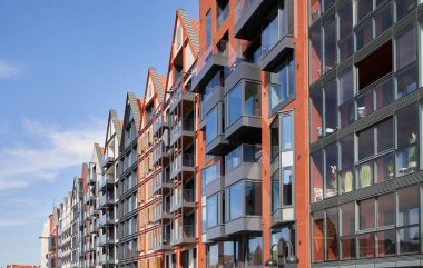 Gdansk 27 Haziran 2020 - Eski bir kasaba olan Gdansk ve Weltawa nehri. Polonya