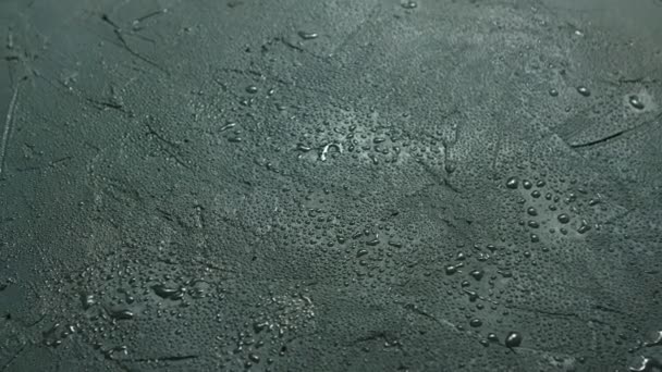 水滴中的湿石表面 — 图库视频影像