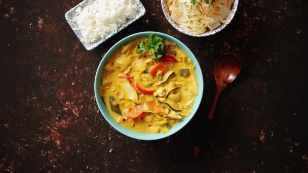 Traditional Chinese or Thai chicken yellow curry — Stock Video