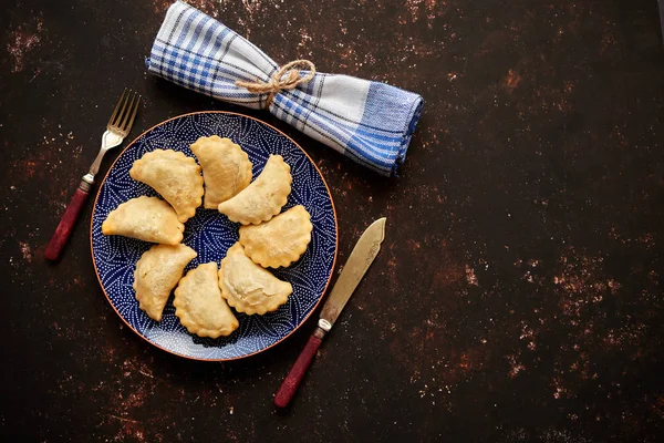 Deep Fried Poolse dumplings met vlees vulling — Stockfoto