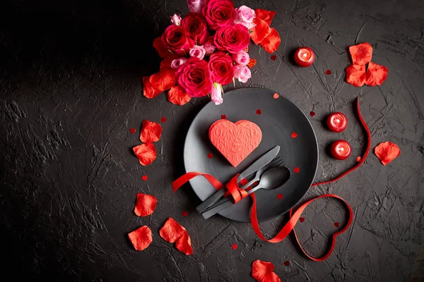 Día de San Valentín, mesa y concepto de cena romántica . — Foto de Stock