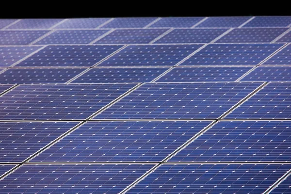 Central Eléctrica Que Utiliza Energía Solar Renovable — Foto de Stock