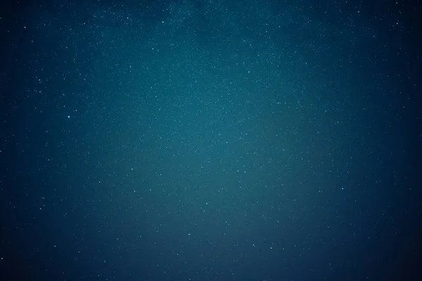 Πραγματική Φωτογραφία Νυχτερινό Ουρανό Γεμάτο Αστέρια Πάνω Από Βόρειο Ημισφαίριο — Φωτογραφία Αρχείου