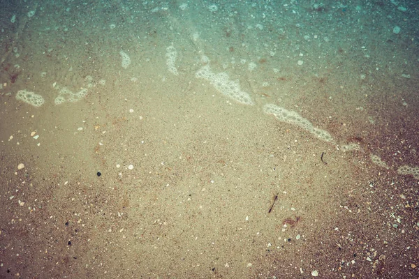 Close Small Sea Waves Sandy Beach — Stock Photo, Image