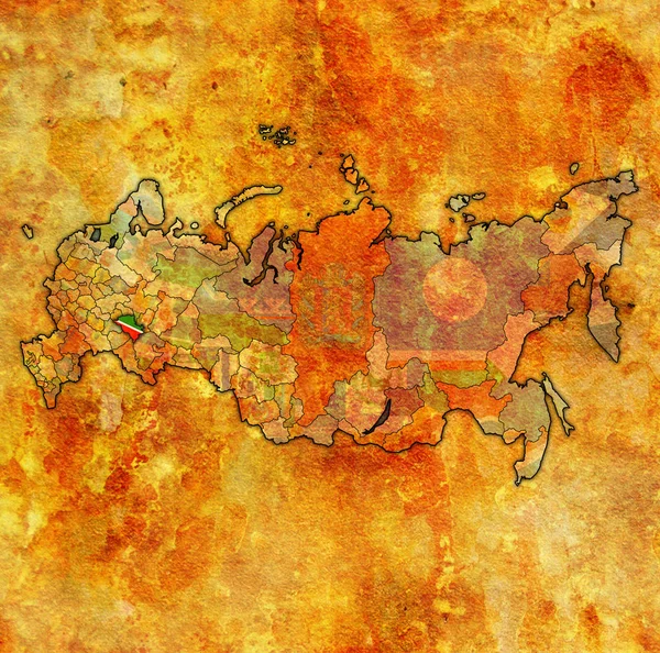 行政区分とロシアの国境のマップでタタールスタン共和国の国章 — ストック写真