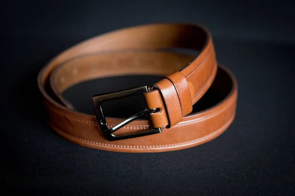 men\'s brown belt