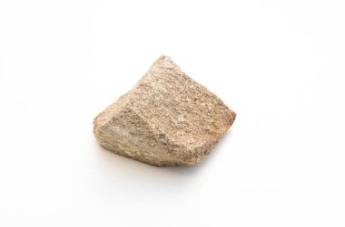 Beyaz arkaplan üzerinde izole çamur taşı detayı