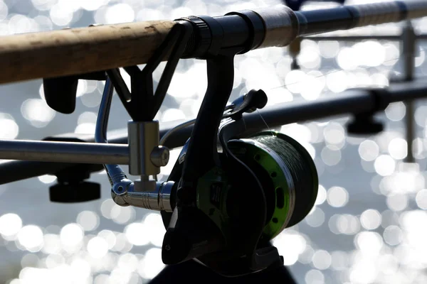 匈牙利巴拉顿湖的钓鱼者设备 — 图库照片