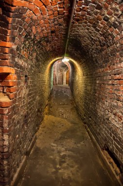 Kaliningrad, Rusya Federasyonu - Nisan 30.2018: Kaliningrad Bölge Müzesi, tarihi ve Sanat Fort No.5 dalı. Postern. İç görünüm