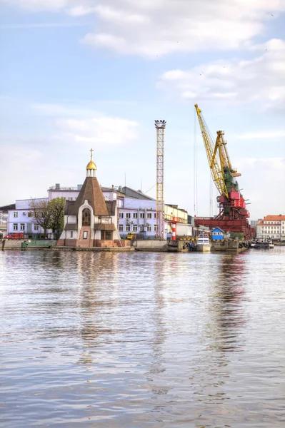 Kargo Liman Kaliningrad Kenti Tapınakta Nicholas Wonderworker — Stok fotoğraf