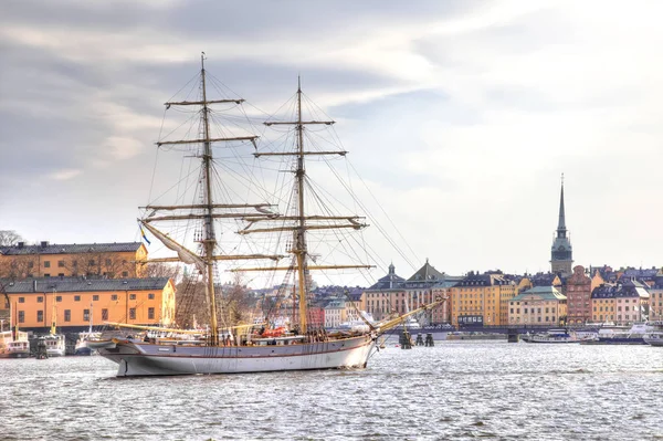 Stockholm Sweden May 2013 City Embankment Historic Center City Yacht — Stock Photo, Image