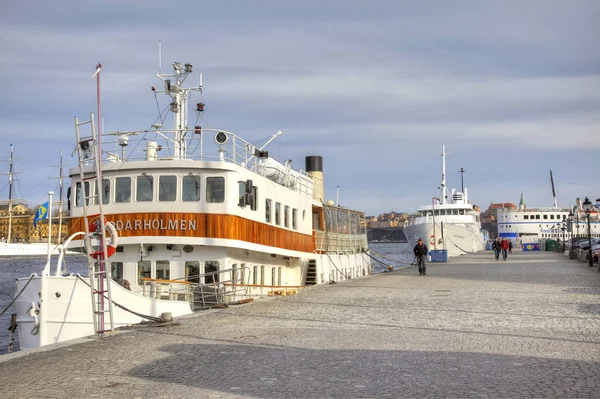 Stockholm Schweden Mai 2013 Stadtdamm Historischen Zentrum Der Stadt Schiffsanlegestelle — Stockfoto