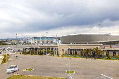 Soçi, Adler, Rusya Federasyonu - Nisan 28.2015: otel yanında Olimpik Stadyum Kompleksi