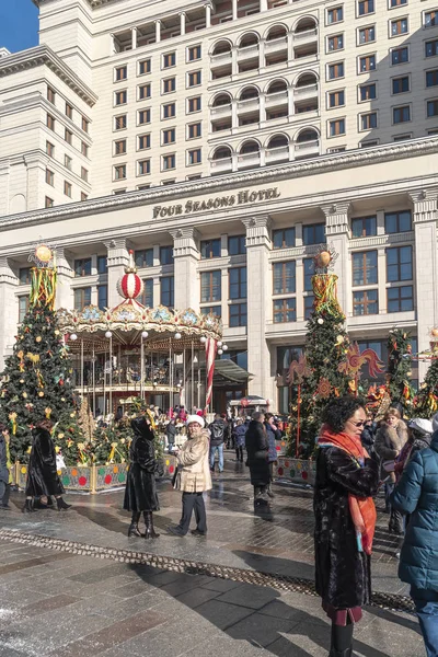 Shrovetide town on Manezh Square — Stock Photo, Image