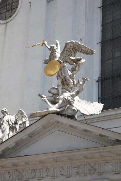 Vienna. Church of St. Michael. Angel figure — Stock Photo, Image