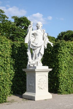 Viyana. Belvedere Sarayı ve Park kompleksi heykel