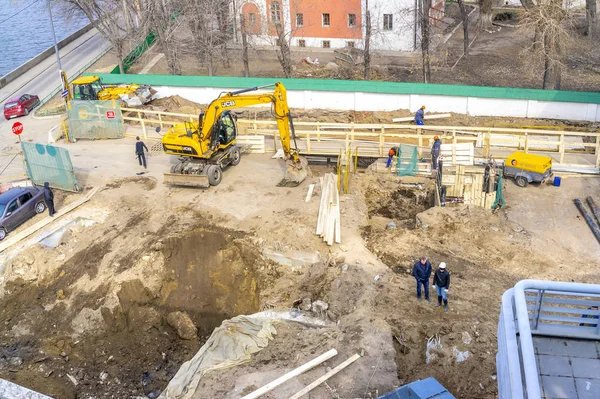 Corte (terraplanagem) no canteiro de obras — Fotografia de Stock